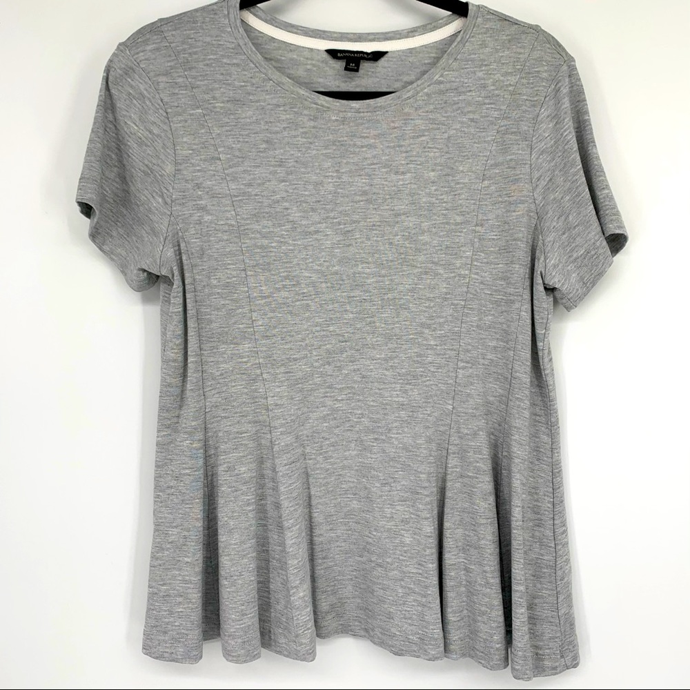 Banana Republic Thread-soft Lt. Grey Short Sleeve